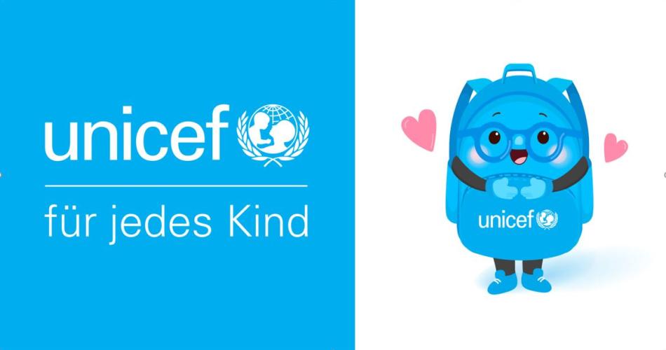 UNICEF-Logo mit Schriftzug "für jedes Kind" und hellblauer, lächelnder Schultasche